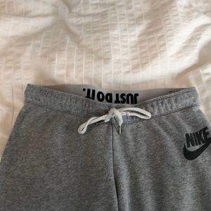 Grey Nike sweatpants joggers